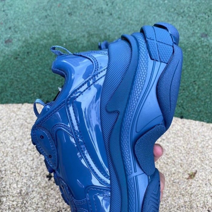 Balenciaga Triple S