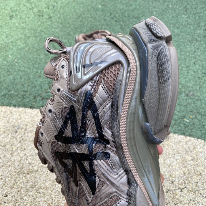Balenciaga Runner