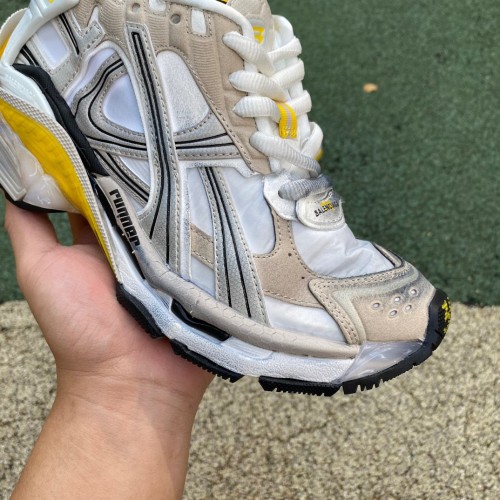 Balenciaga Runner