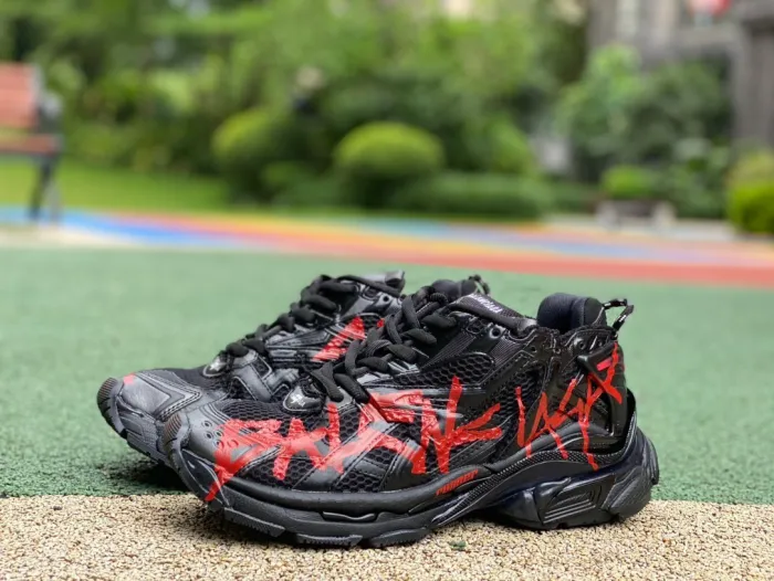 Balenciaga Runner