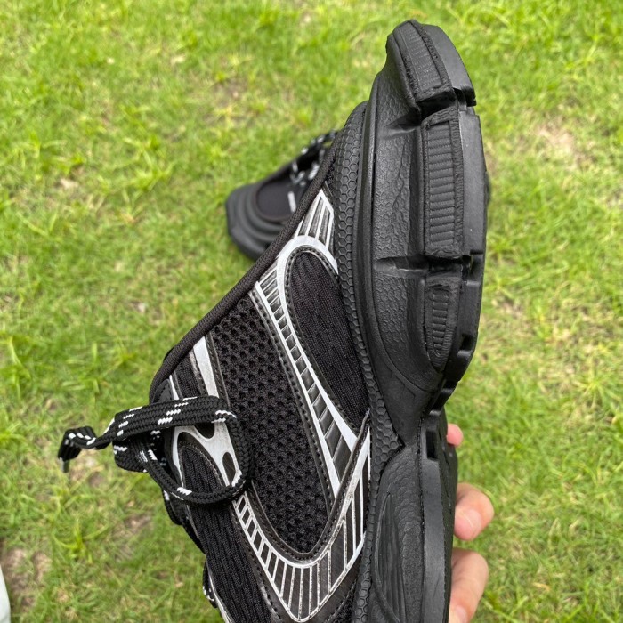 Balenciaga 3XL