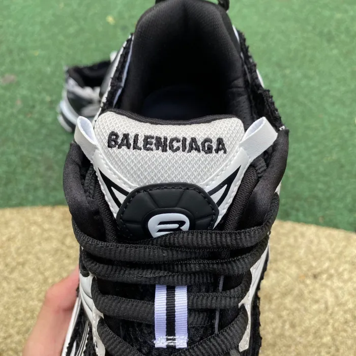 Balenciaga Runner
