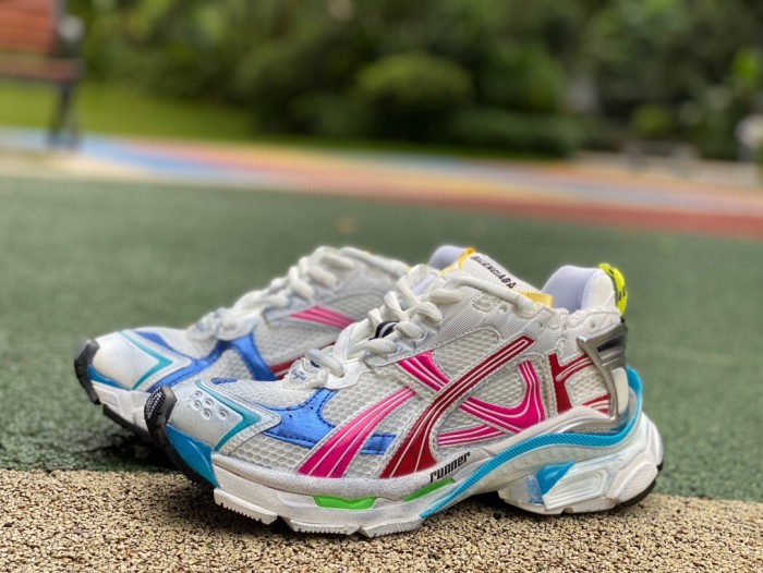 Balenciaga Runner
