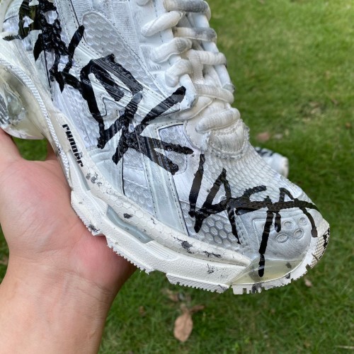 Balenciaga Runner