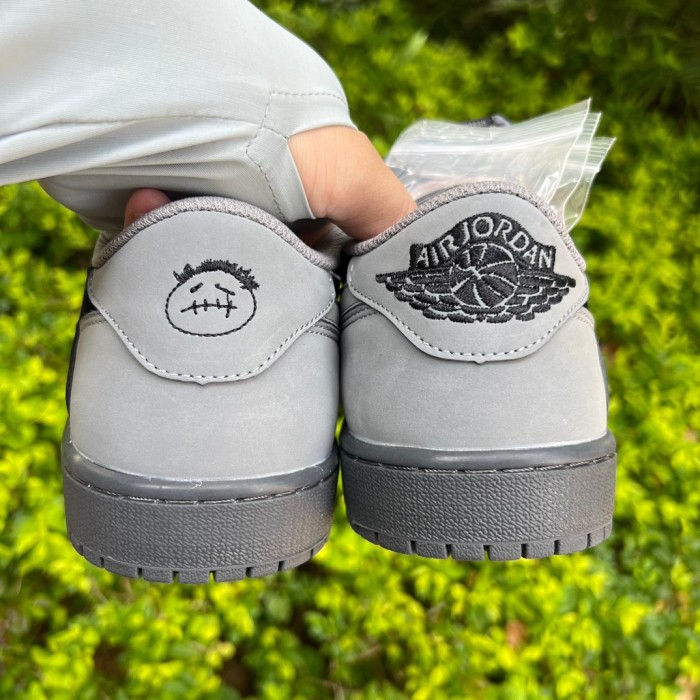 Air Jordan 1 Retro Low OG SP Travis Scott Grey