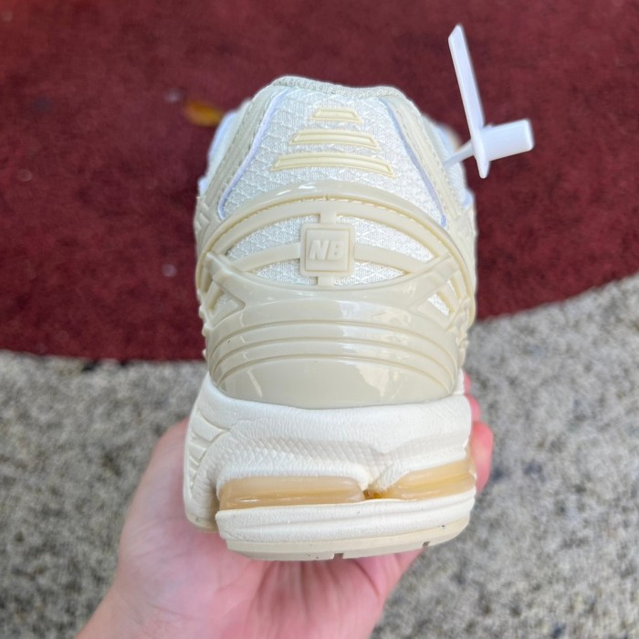 New Balance 1906U Butter Yellow