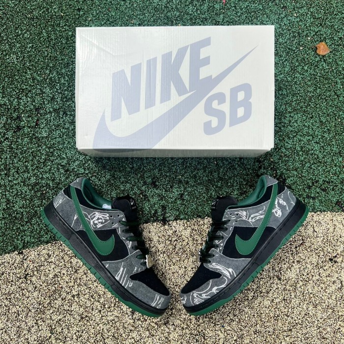 Nike SB Dunk Low There Skateboards