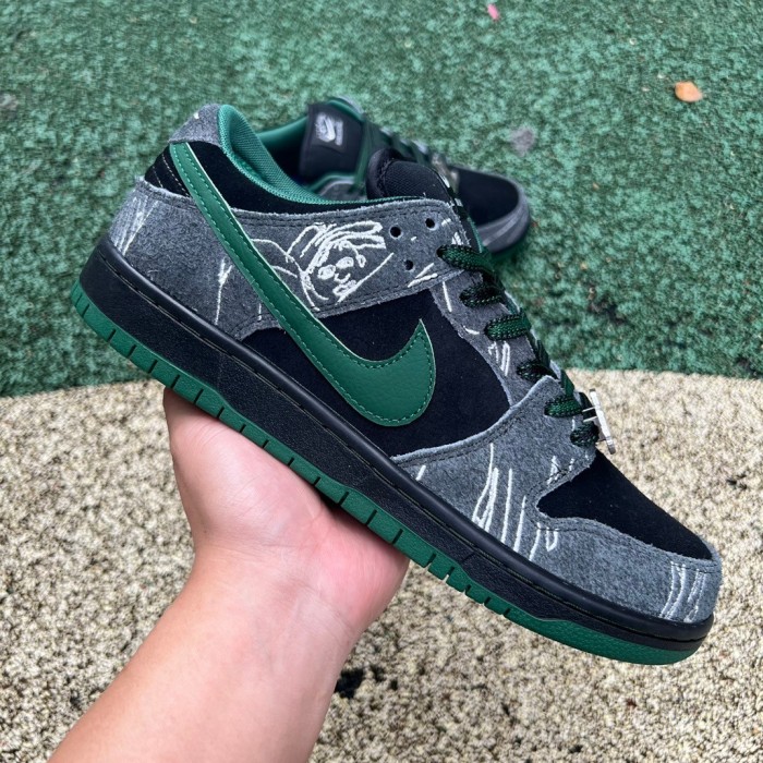 Nike SB Dunk Low There Skateboards