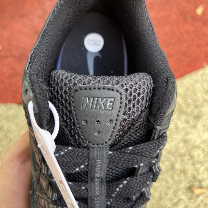 Nike P-6000 Premium Triple Black