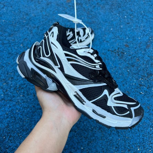 Balenciaga Runner