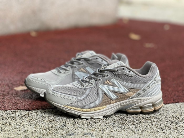 New Balance 860v2 Mars