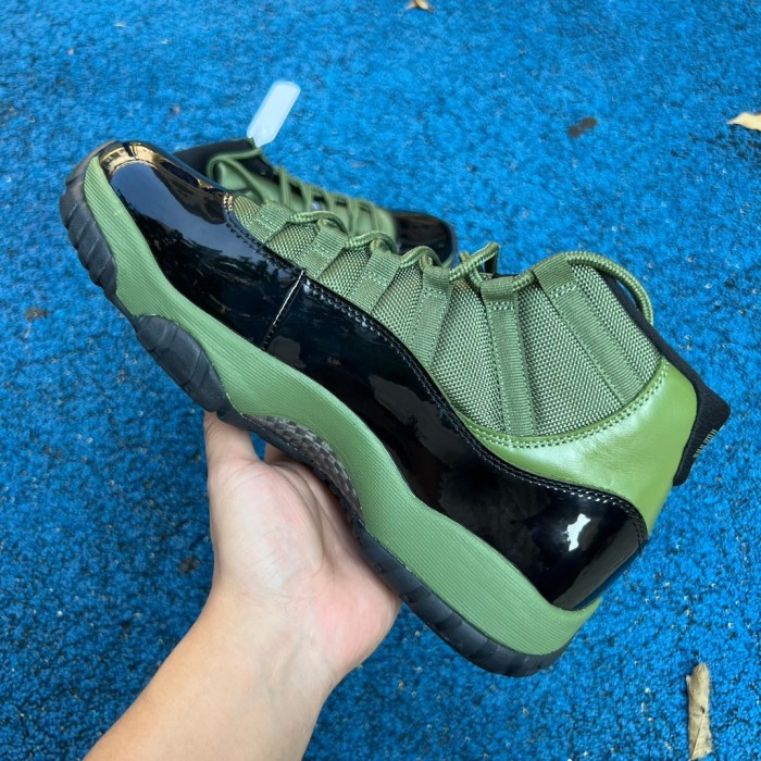 Air Jordan 11 Retro Green