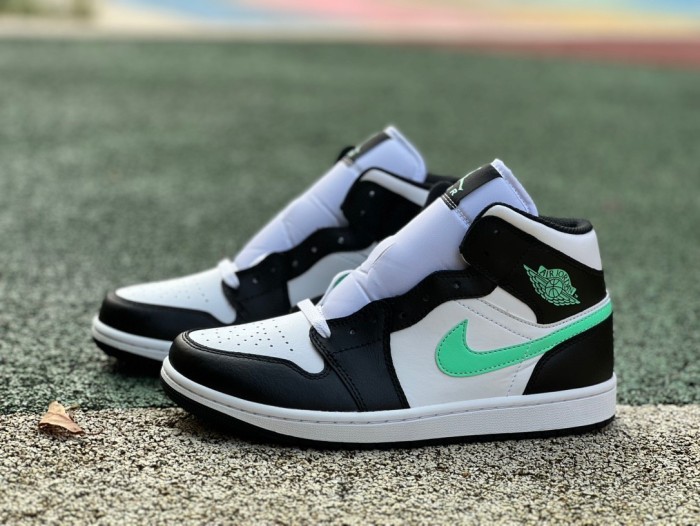Air Jordan 1 Mid Green Glow