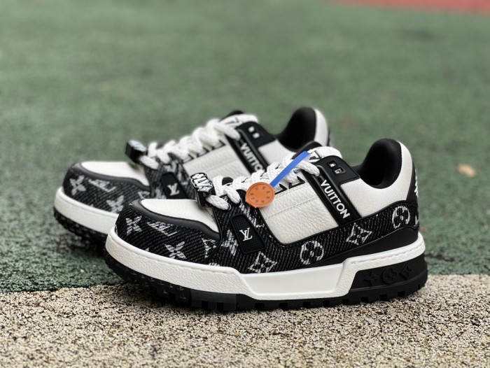 Louis Vuitton LV Trainer Maxi Sneaker