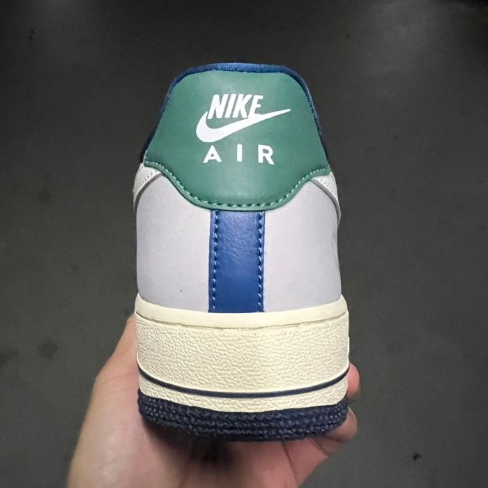 Nike Air Force 1 Low LV8 Sunny Sports Club