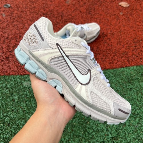 Nike Zoom Vomero 5 SE Light Orewood Brown