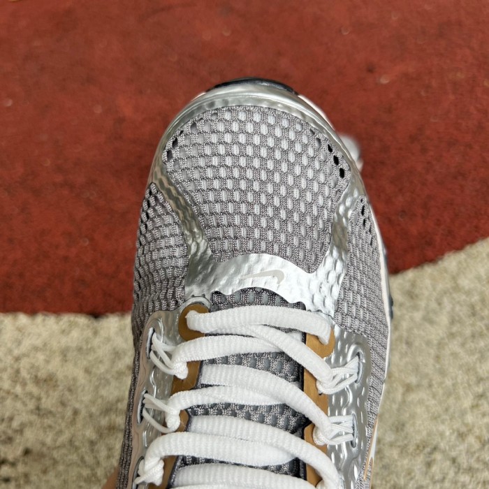 Nike Air Max 2013 Metallic Silver Gold