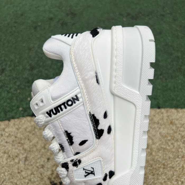Louis Vuitton LV  Trainers