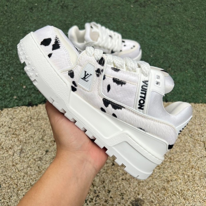 Louis Vuitton LV  Trainers