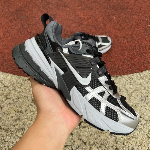 Nike V2K Run Black Metallic Silver