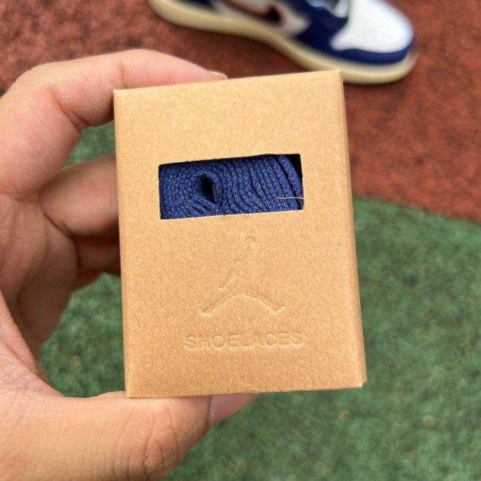 Air Jordan 1 High OG Deep Royal Blue