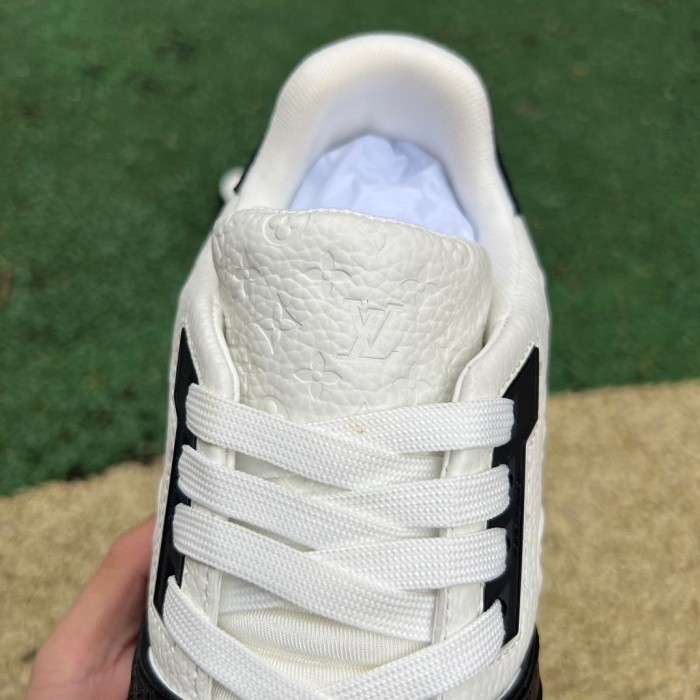 Louis Vuitton LV  Trainers