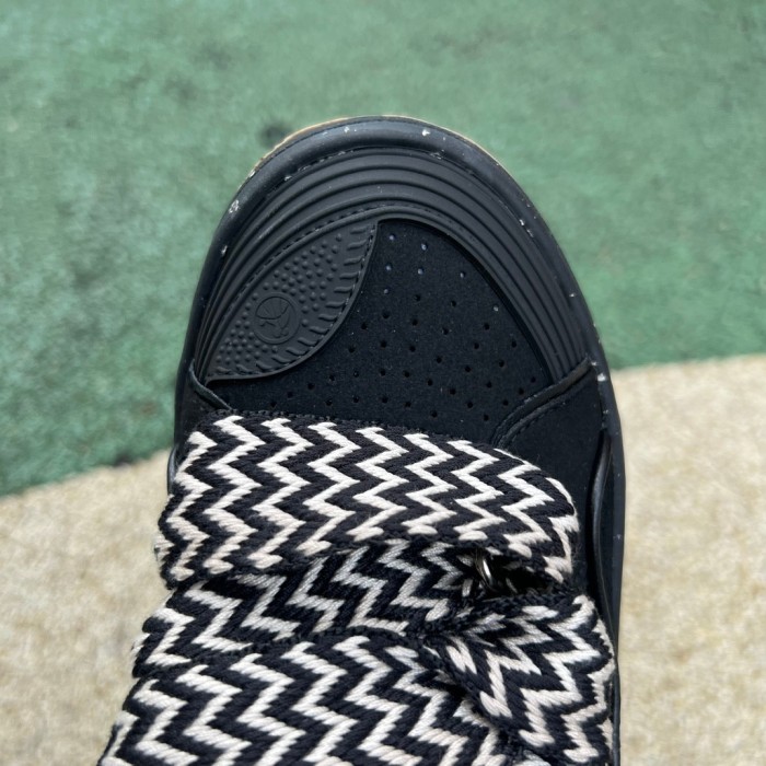 Lanvin Leather Curb Shoes