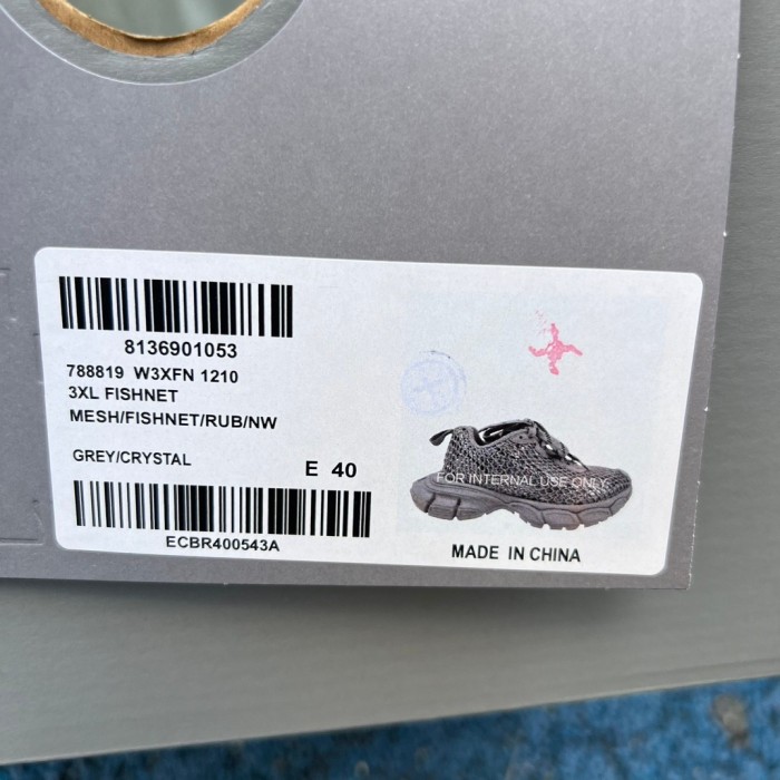 Balenciaga 3XL