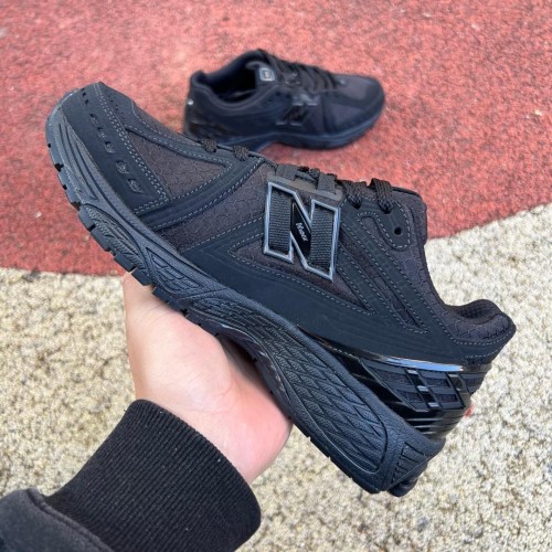 New Balance 1906R Cordura Black Magnet