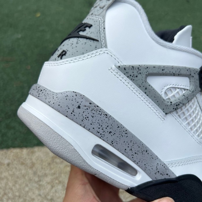 Air Jordan 4 Retro White Cement (2025)