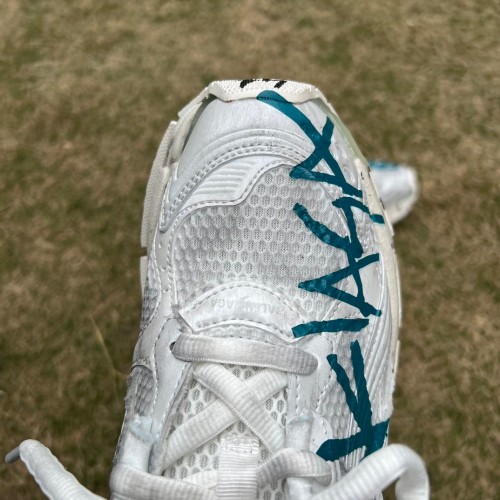 Balenciaga shoes Runner Grafhti
