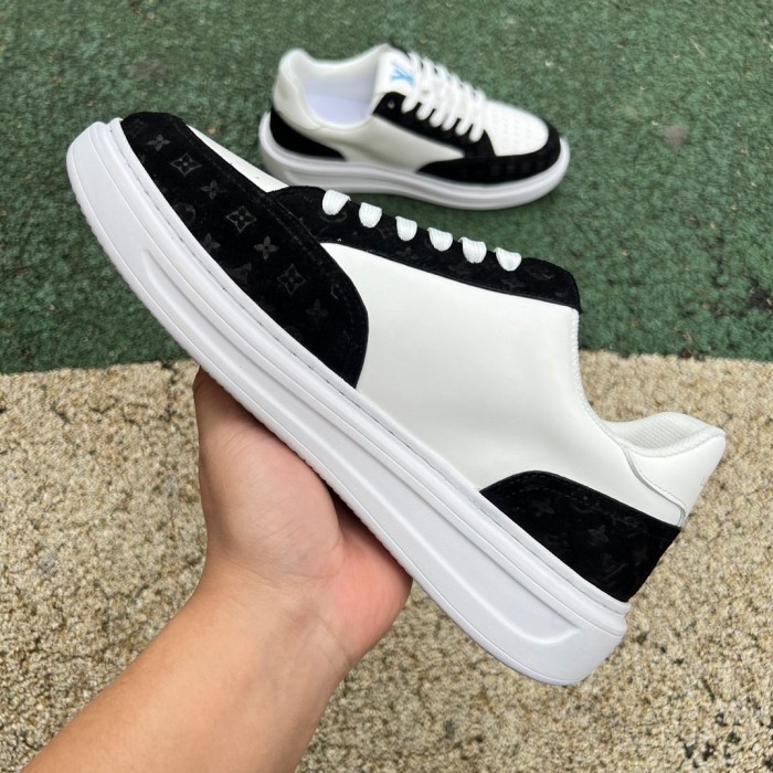 Louis Vuitton LV  Hills