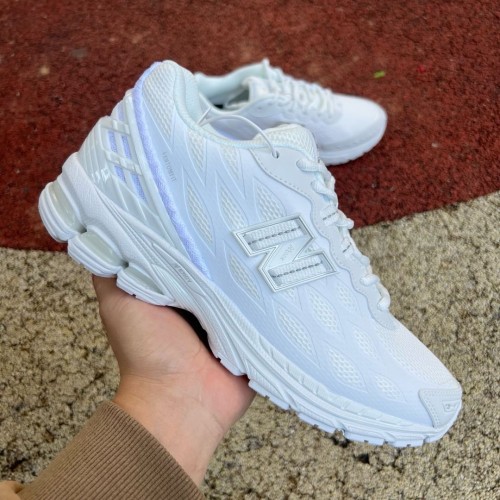 New Balance 1906W White Silver Metallic