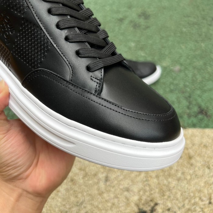 Louis Vuitton LV  Hills