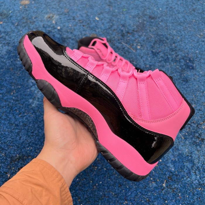 Air Jordan 11 Retro Pink Black