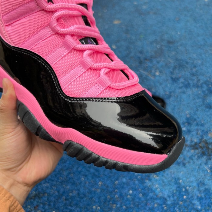 Air Jordan 11 Retro Pink Black