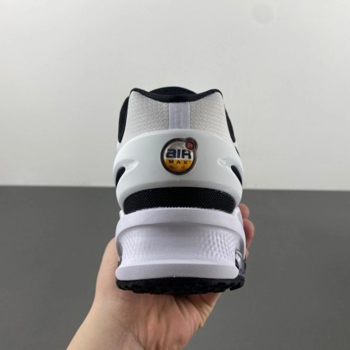 Nike Air Max Dn8 White Black