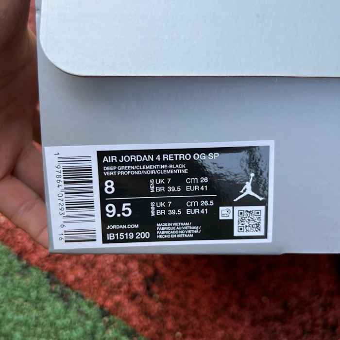 Air Jordan 4 Retro OG SP Undefeated (2025)