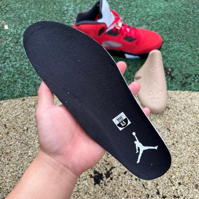 Air Jordan 5 Retro Toro Bravo Raging Bull