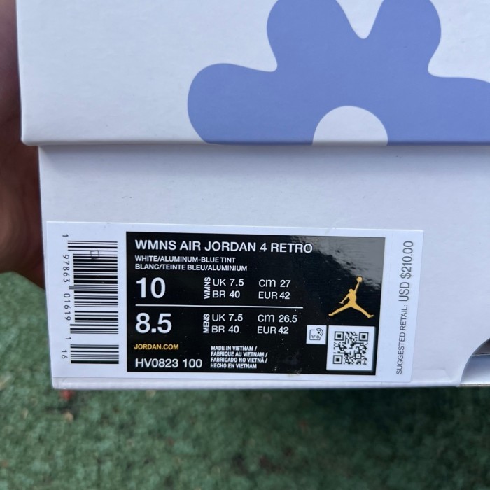 Air Jordan 4 Retro Forget Me Not