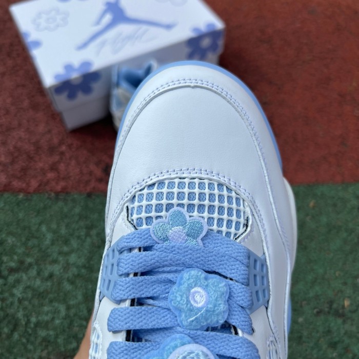 Air Jordan 4 Retro Forget Me Not