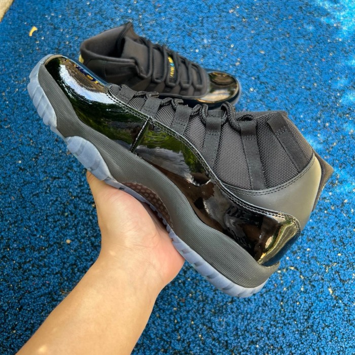 Air Jordan 11 Retro Gamma Blue (2025)