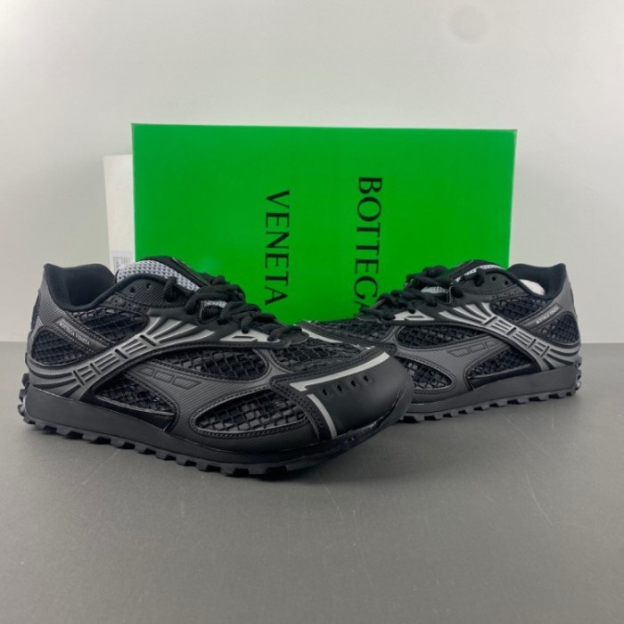 Bottega Veneta Orbit Black