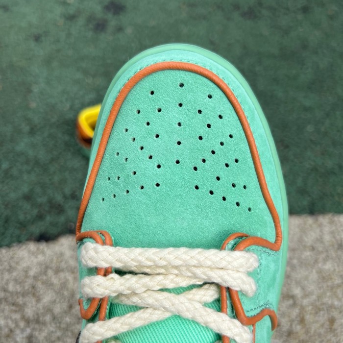 Nike SB Dunk Low Rodeo Tourmaline