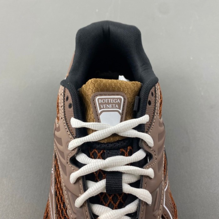 Bottega Veneta Orbit Star Anise Pinecone
