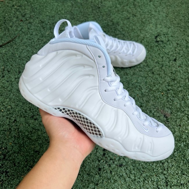 Nike Air Foamposite One Triple White