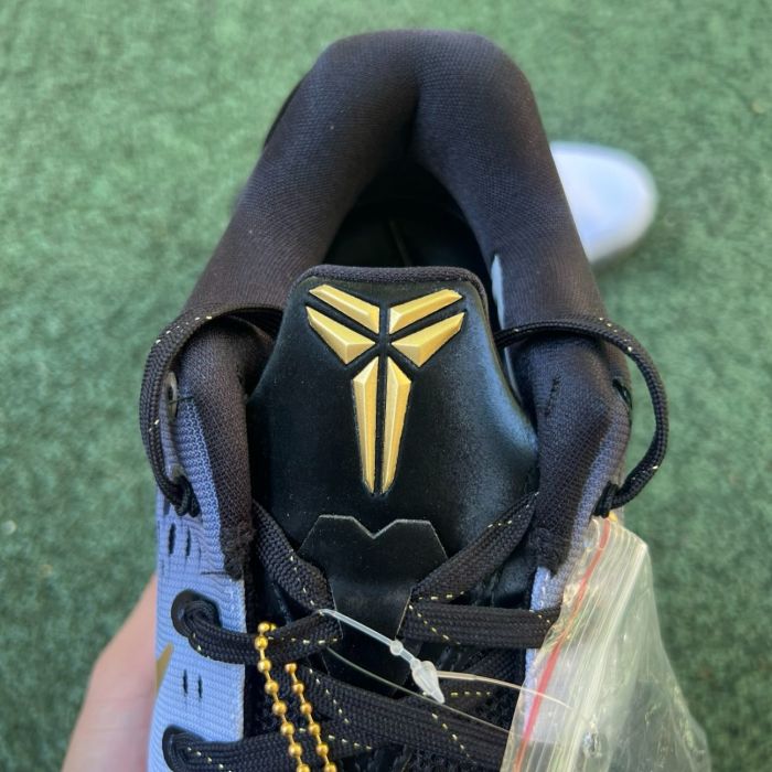 Nike Kobe 9 EM Low Protro Mambacita