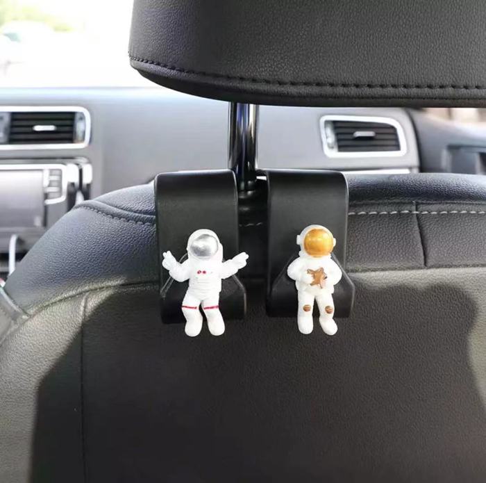 Astronaut car hook
