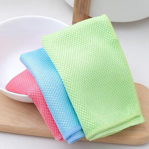 Fish scale cleaning cloth