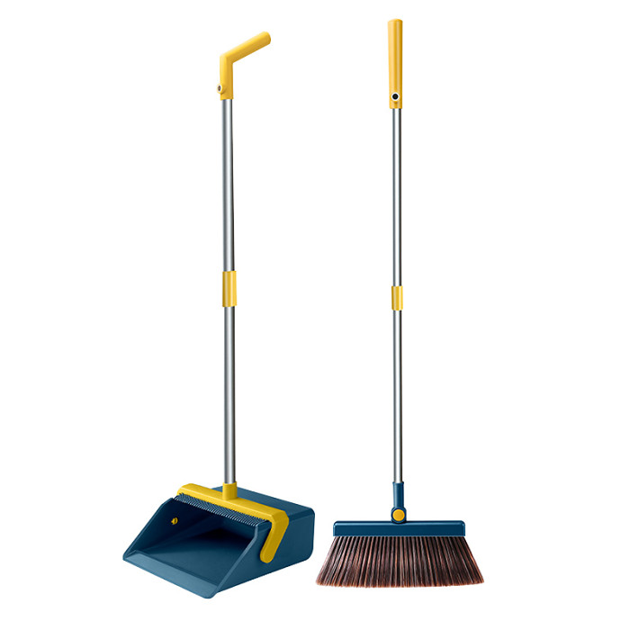 Foldable broom and dustpan set
